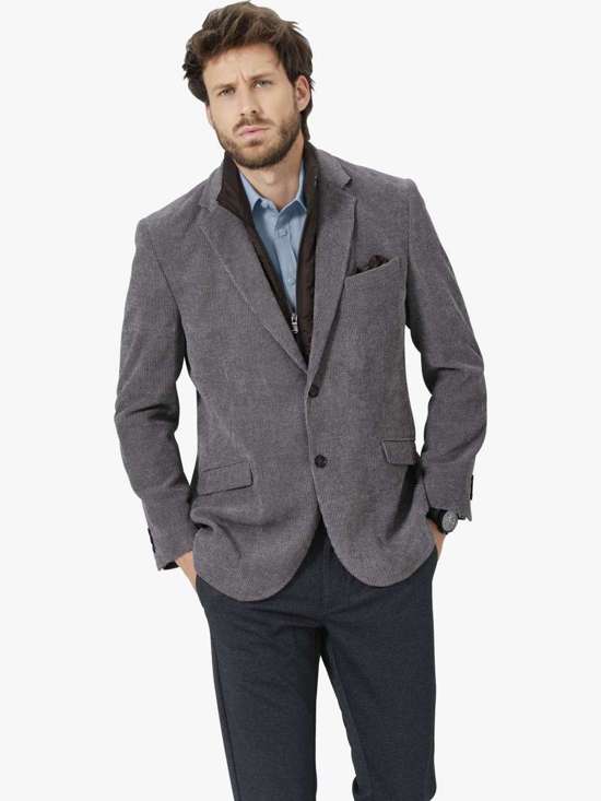 Костюмные брюки стандартного кроя ZELVIENTO