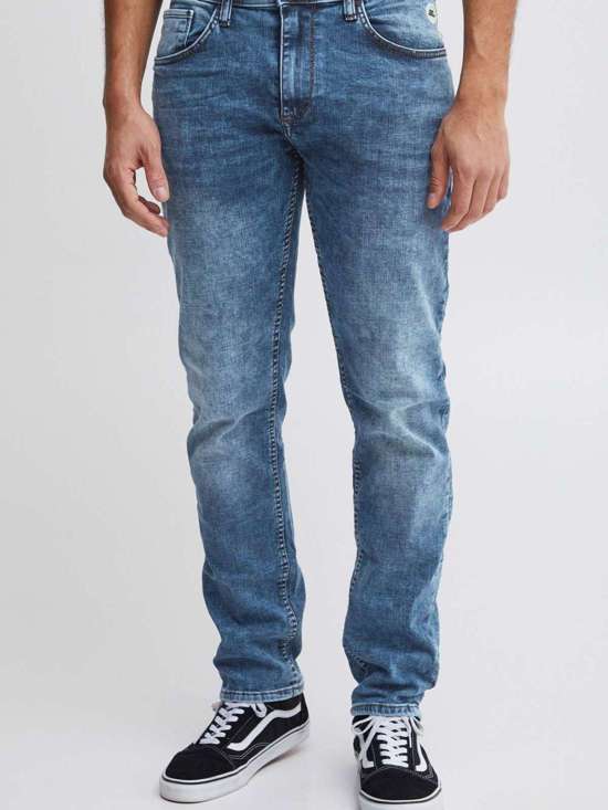 Джинсы с 5 карманами