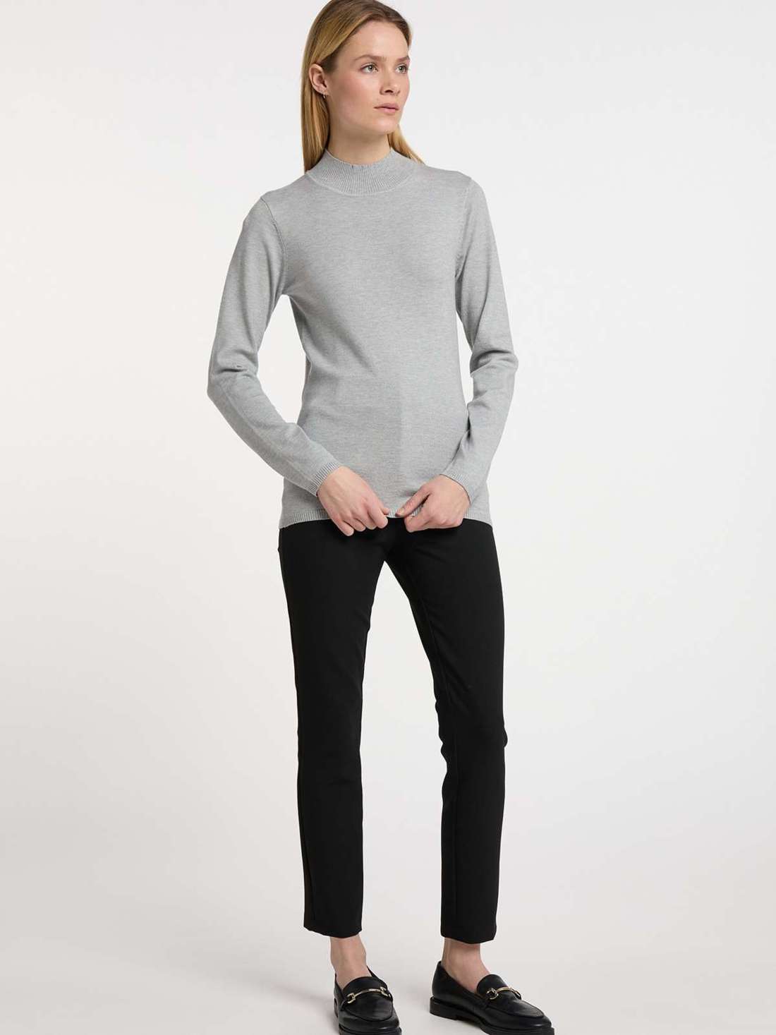 Трикотажный пуловер