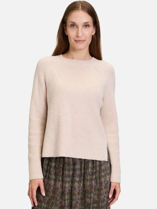 Трикотажный пуловер