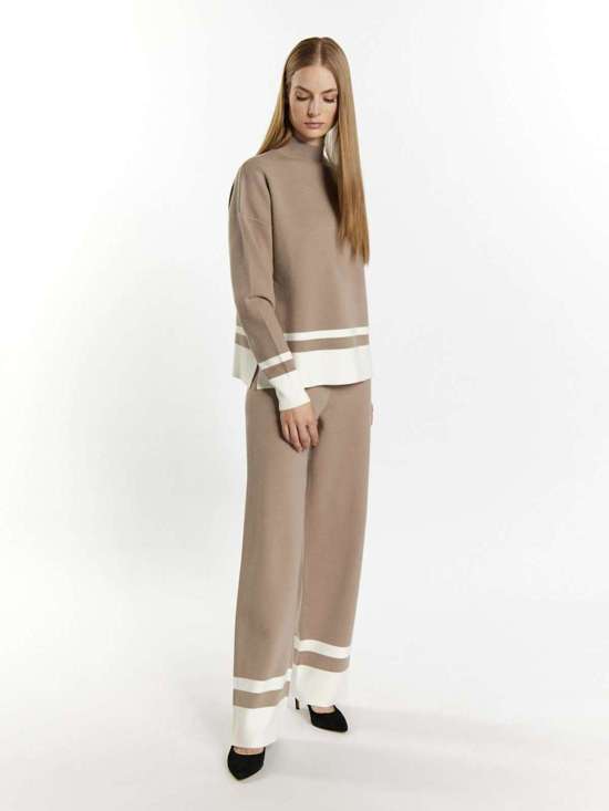 Трикотажный пуловер