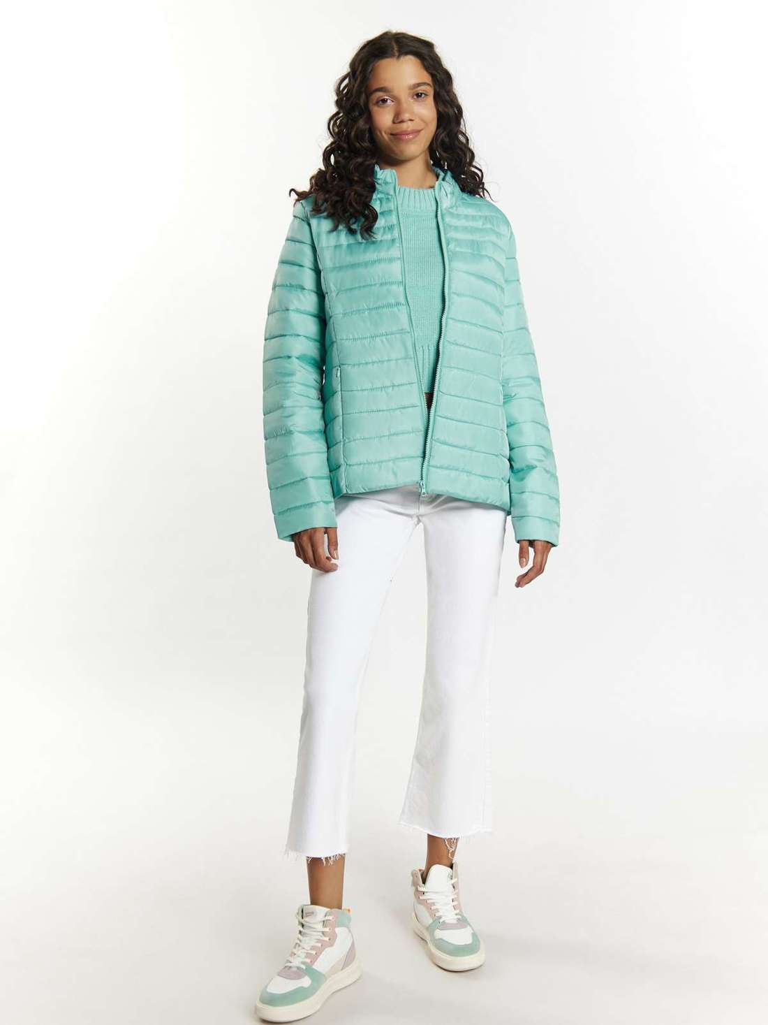 Легкая утепленная куртка