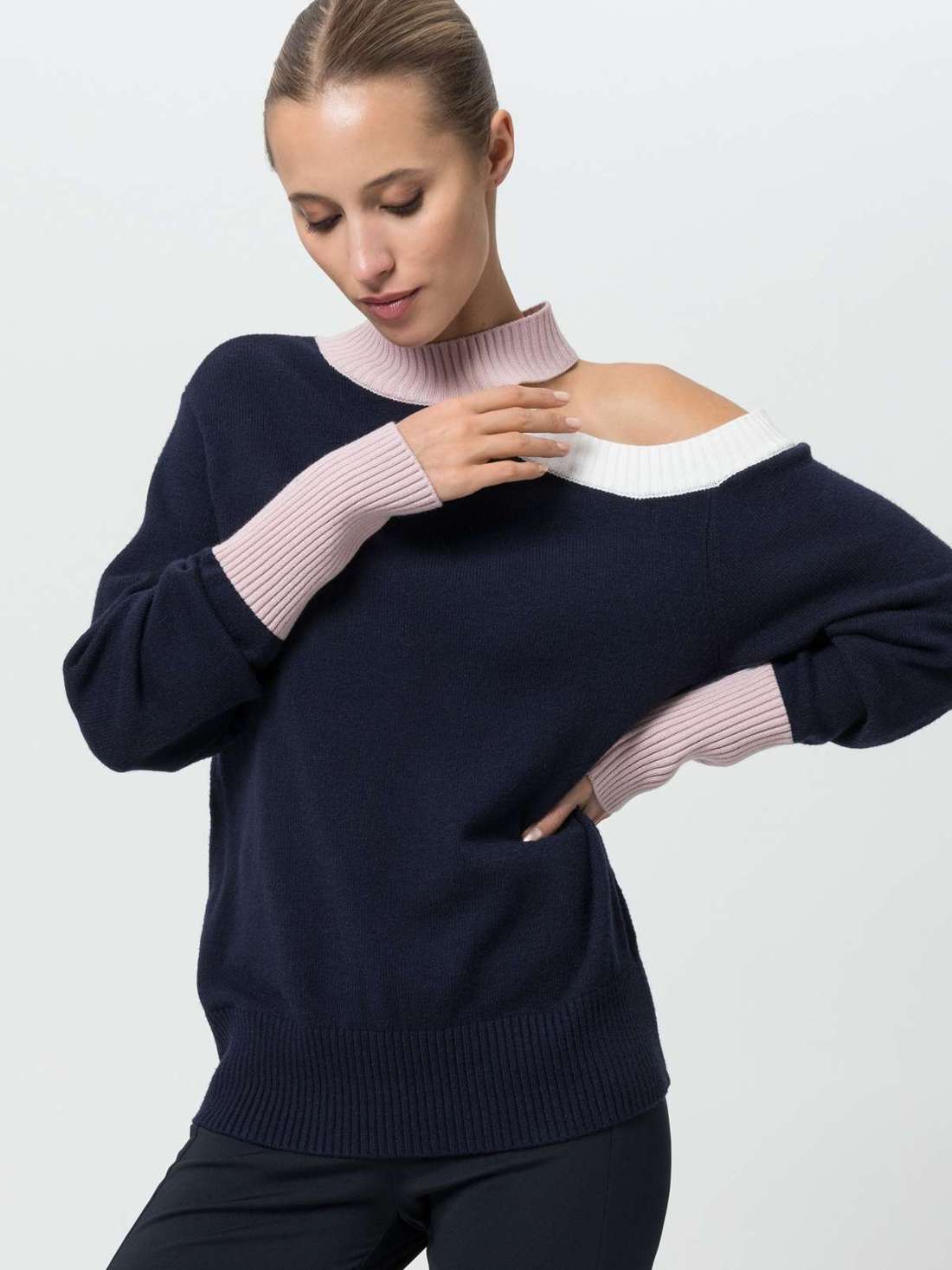 Трикотажный пуловер