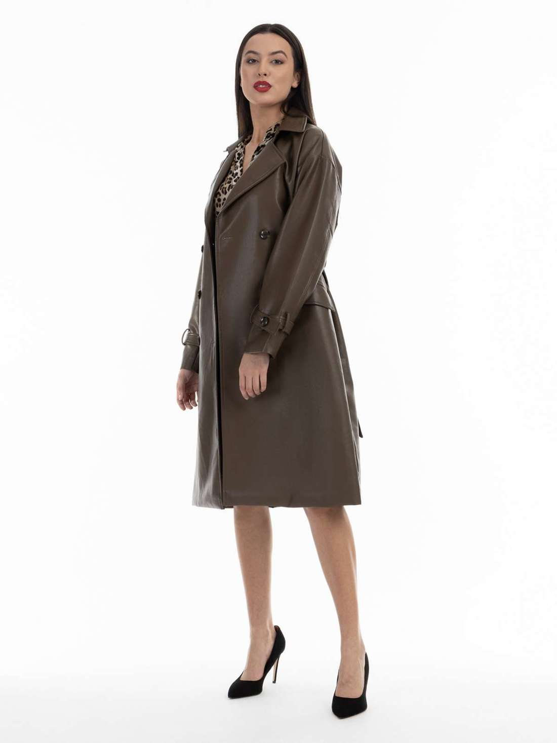 Пальто из искусственной кожи