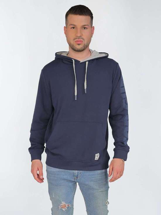 Толстовка с капюшоном