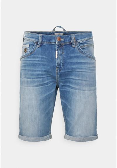 Джинсовые шорты LTB Jeans LANCE ARLONO WASH BERMUDA Mannlich Slim Fit