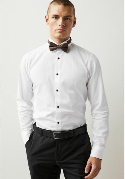 Рубашка SINGLE CUFF OCCASION AND BOW TIE SET