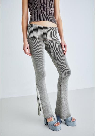 Брюки PLATED POPPER TROUSER