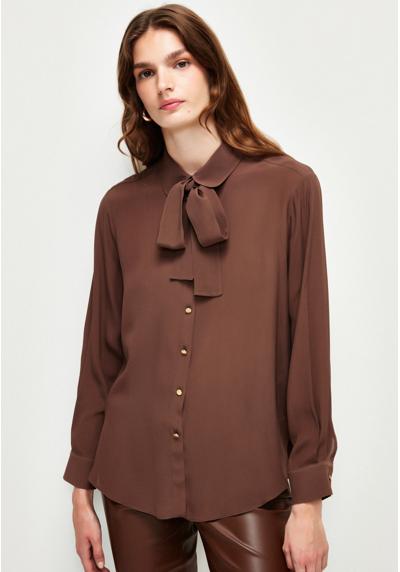 Блуза-рубашка TIED FRONT