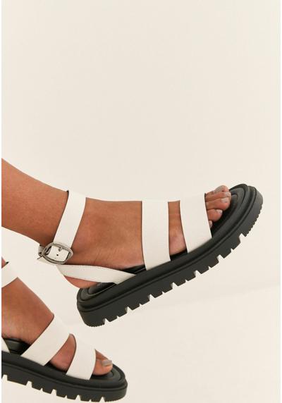 Босоножки FOREVER COMFORTA® CHUNKY SANDALS WITH ANKLE STRAP