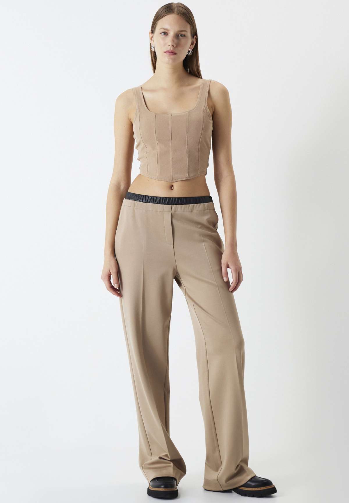 Брюки RELAXED FIT WITH CONTRAST WAIST DETAIL