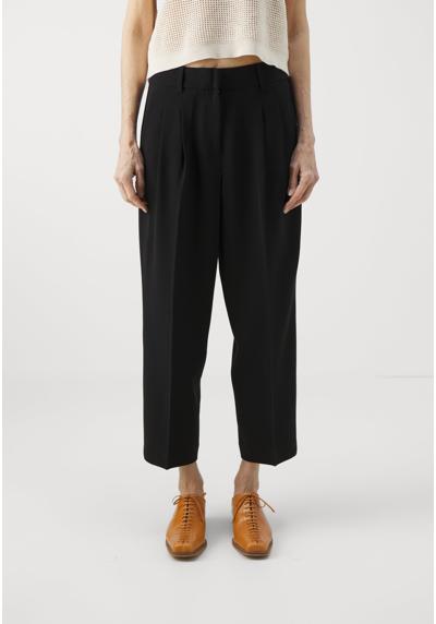 Брюки PLEATED ANKLE PANT