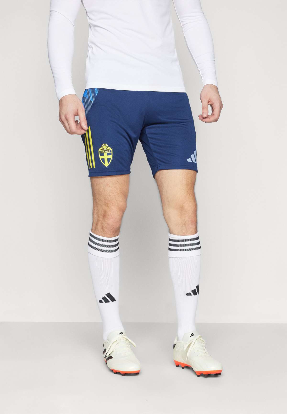 Спортивные брюки SWEDEN SVFF TRAINING SHORT