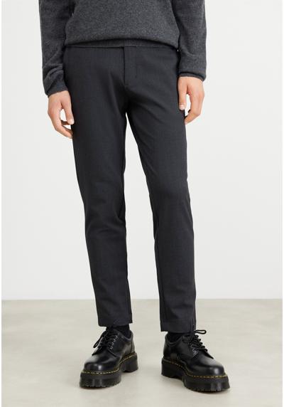 Брюки TAPERED PANT TAPERED PANT