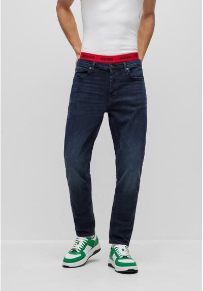 Джинсы TAPERED FIT JEANS