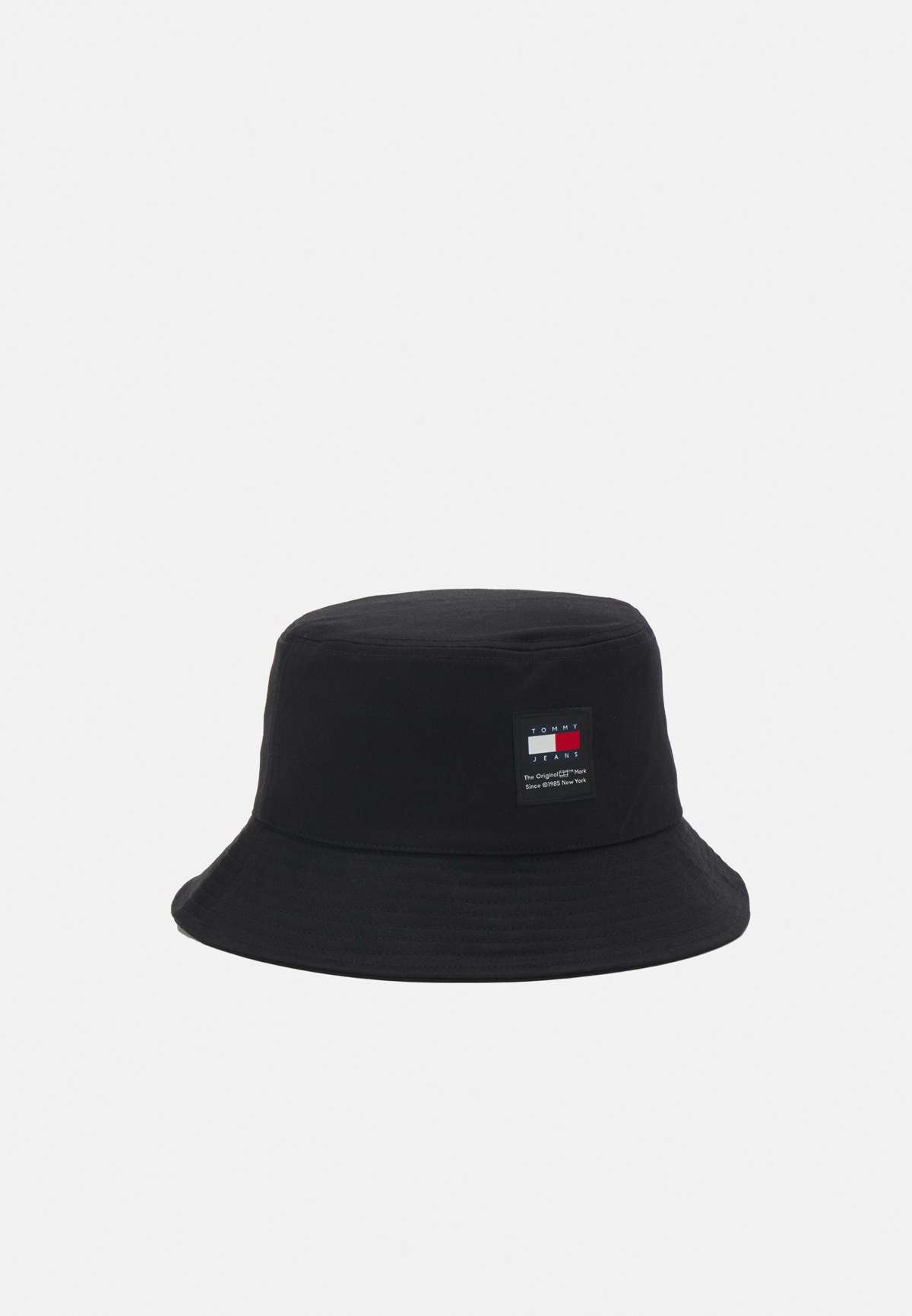 Шляпа MODERN PATCH BUCKET HAT UNISEX