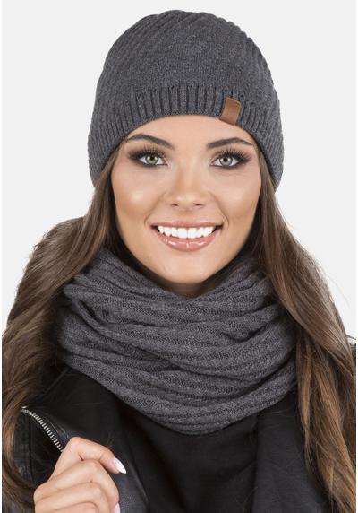 Шарф 7017 BEANIE AND SCARF SET