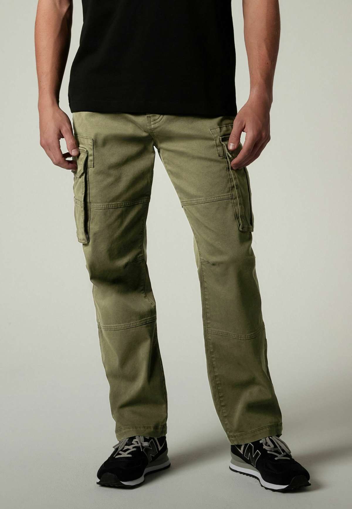 Брюки-карго AUTHENTIC STRETCH CARGO TROUSERS REGULAR FIT
