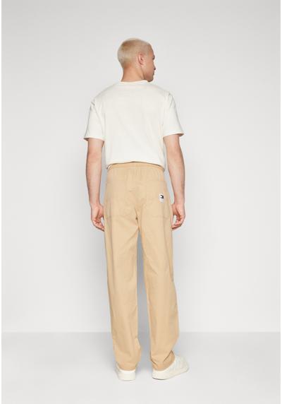 Брюки AIDEN TAPERED CASUAL PANT
