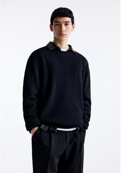Пуловер CREW NECK WITH ROLLED DETAILS