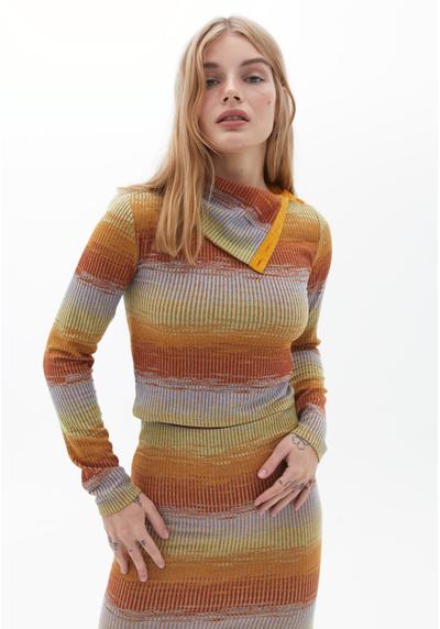 Пуловер WITH NECKLINE DETAIL WITH NECKLINE DETAIL