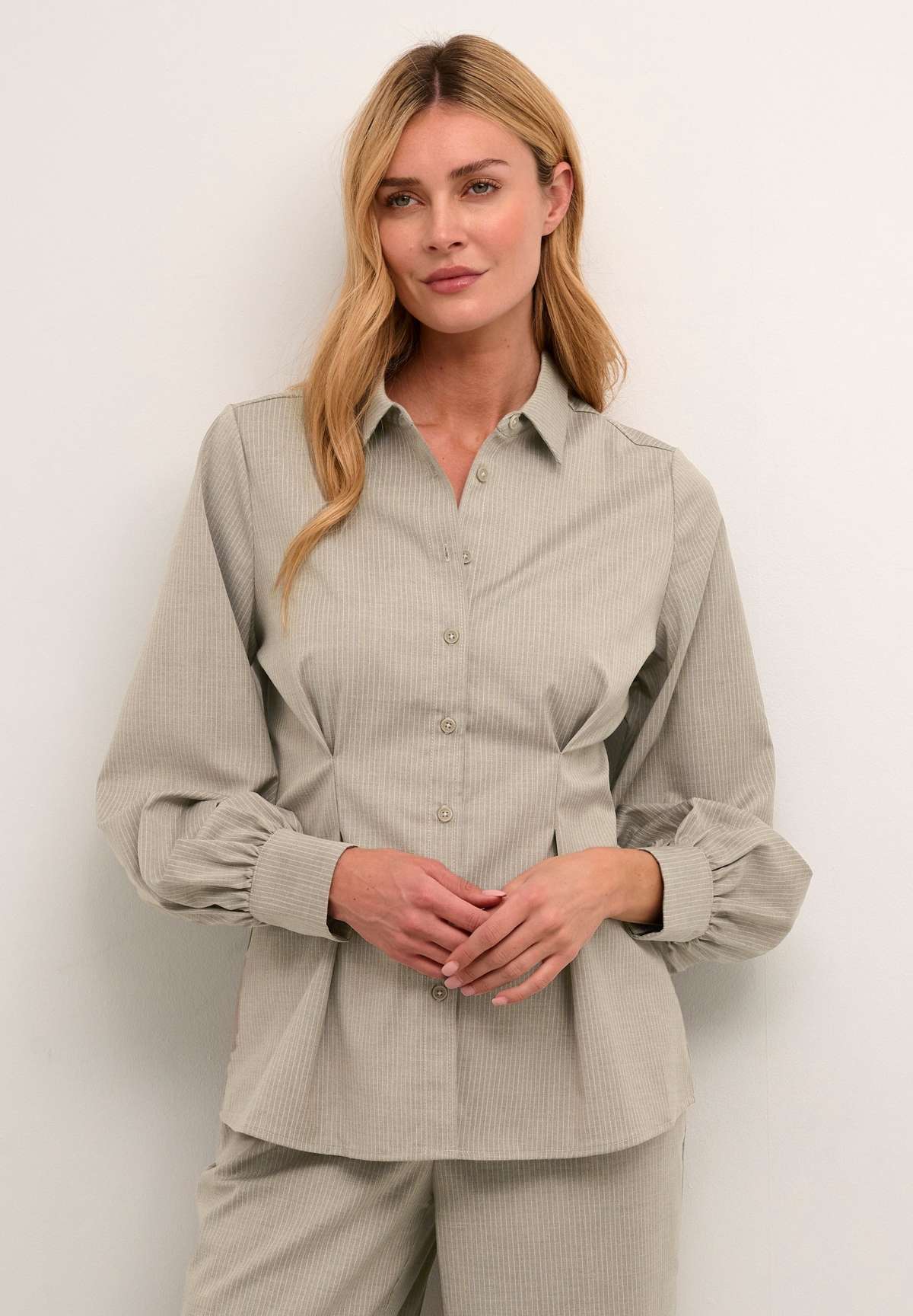 Блуза-рубашка KASOLENA